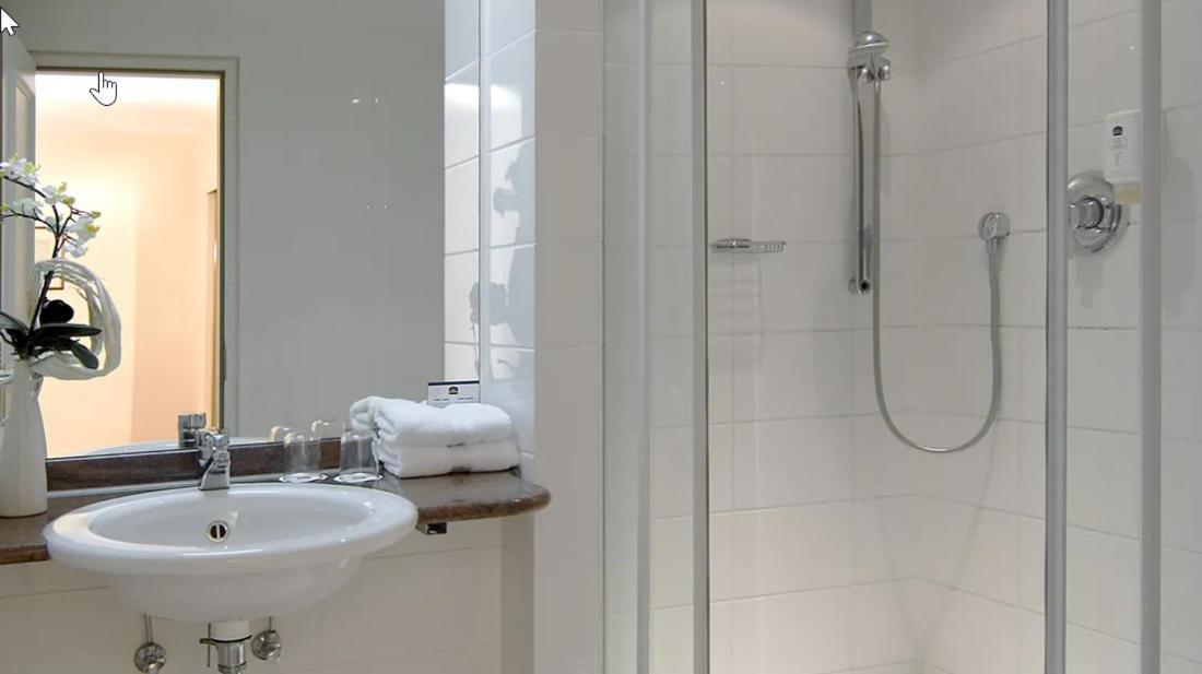 Luebecker Hof 4*